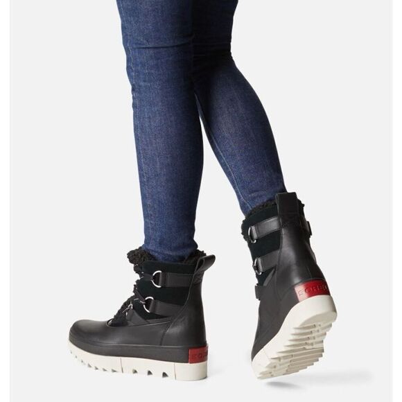 SOREL WOMEN'S JOAN OF ARCTIC™ NEXT LITE SHEARLING WINTER BOOT - Picture 1 of 14